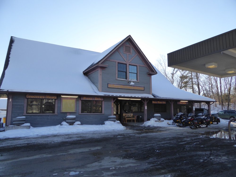 DEBANVILLE’S GENERAL STORE & CAFE Updated September 2024 47 Vt