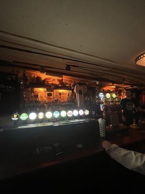 Sean's Bar by null