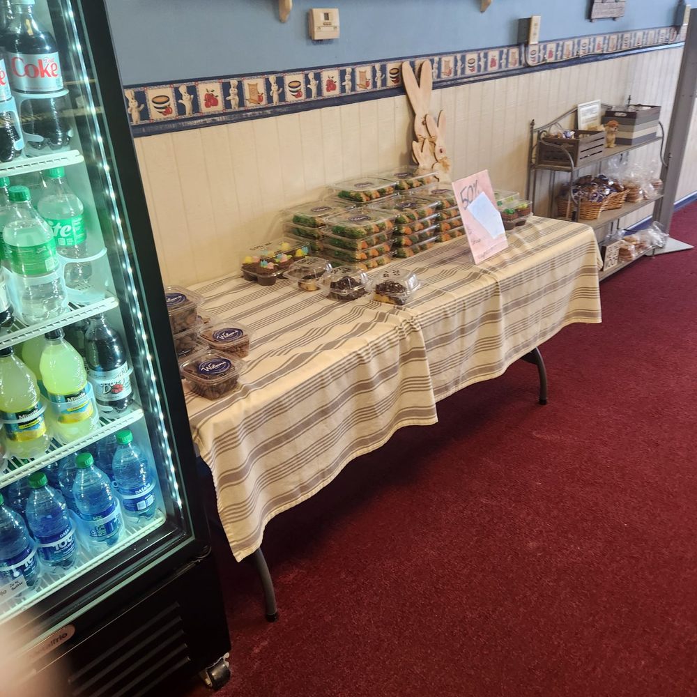 Wilson's Bakery - Bakeries Near Me - Warner Robins, Georgia