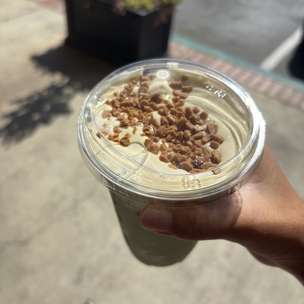 Lil toffee bits on top Lil toffee bits on top