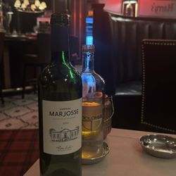 Harry's Steak House - Amazing french wine.