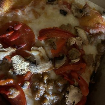 Amazon Fresh - Supreme Pizza Slice - Grocery Near Me - Encino, California