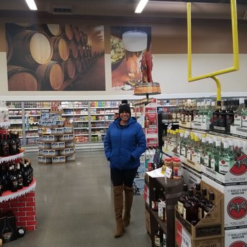 Hy-Vee Market Grille Express - Very good selection of wine - American Near Me - Lincoln, Nebraska Hy-Vee Market Grille Express - Very good selection of wine - American Near Me - Lincoln, Nebraska