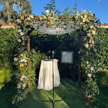 The Little Fleur Co - Florists Near Me - Imperial Beach, California The Little Fleur Co - Florists Near Me - Imperial Beach, California
