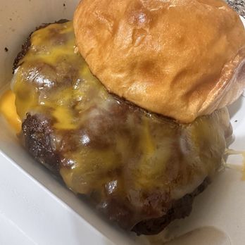 Brome Modern Eatery - Burgers Near Me - Novi, Michigan Brome Modern Eatery - Burgers Near Me - Novi, Michigan