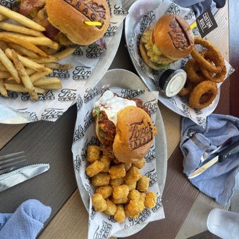 Ford's Garage Estero - Burgers with fries, tots or onion rings - Bars Near Me - Estero, Florida Ford's Garage Estero - Burgers with fries, tots or onion rings - Bars Near Me - Estero, Florida