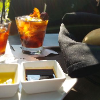 Driftless Glen Restaurant - Drinks and complimentary bread. It was so good! - New American Near Me - Baraboo, Wisconsin