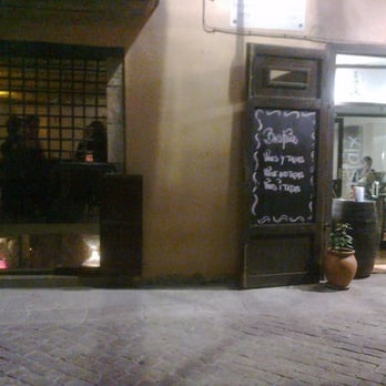 Bastaix - Bastaix entrance - Tapas Bars Near Me - Barcelona, B