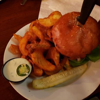 The Pikey - Santa Fe Burger & Sidewinder fries - Irish Pub Near Me - Klamath Falls, Oregon The Pikey - Santa Fe Burger & Sidewinder fries - Irish Pub Near Me - Klamath Falls, Oregon