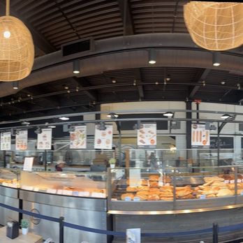 Marie Blachère - Great Neck - Wide view indoor - Bakeries Near Me - Great Neck, New York Marie Blachère - Great Neck - Wide view indoor - Bakeries Near Me - Great Neck, New York