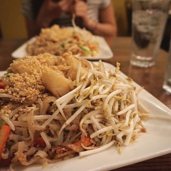 Ruan Thai - Scallop Pad Thai (enough for me to eat as 2 meals) - Thai Near Me - Wheaton, Maryland