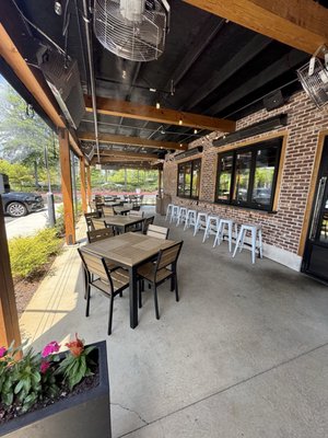 Jim 'N Nick's Bar-B-Q by null