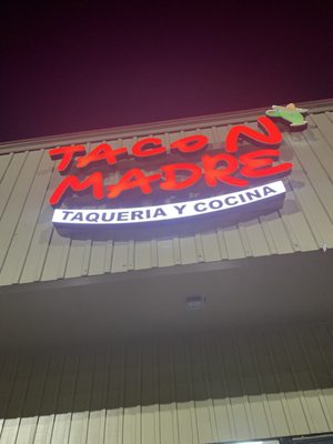 Taco N’ Madre by null