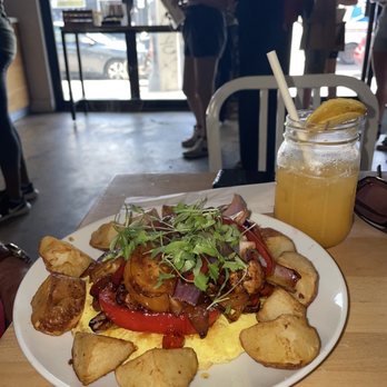 MIAM Cafe - Miam omelette - Sandwiches Near Me - Miami, Florida