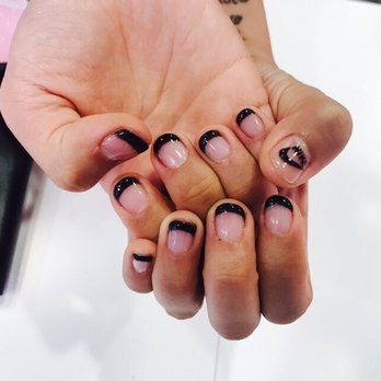 Eclair Nail - Nail Technicians Near Me - New York, New York