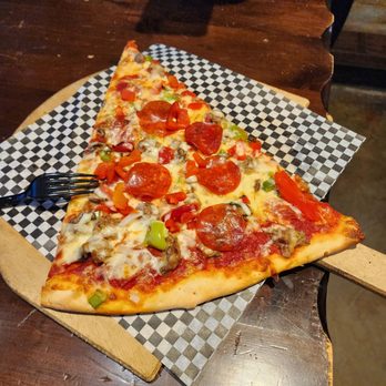 Bacci Pizzeria - Pizza Near Me - Chicago, Illinois Bacci Pizzeria - Pizza Near Me - Chicago, Illinois