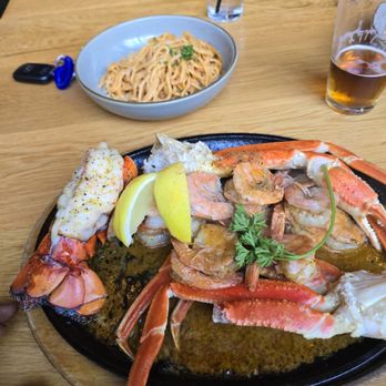 Station 16 - The Snow mix with an added lobster tail. HORRIBLE. - Seafood Near Me - Sacramento, California Station 16 - The Snow mix with an added lobster tail. HORRIBLE. - Seafood Near Me - Sacramento, California