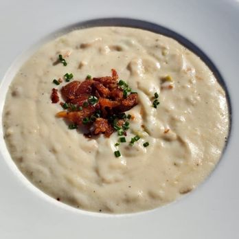 Lighthouse - Clam Chowder - Breakfast & Brunch Near Me - Newport Beach, California Lighthouse - Clam Chowder - Breakfast & Brunch Near Me - Newport Beach, California