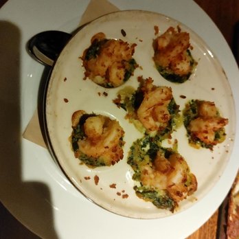 Seasons 52 - Lump crab cakes with stuffed mushrooms - New American Near Me - Edison, New Jersey Seasons 52 - Lump crab cakes with stuffed mushrooms - New American Near Me - Edison, New Jersey