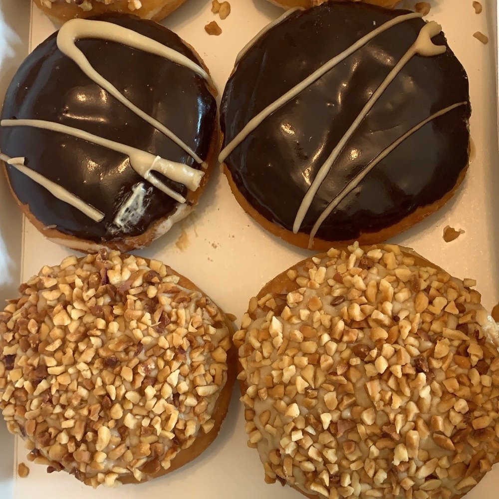Rise’n Roll Bakery - Peanut butter cream filled and peanut topped donuts - Bakeries Near Me - Avon, Indiana Rise’n Roll Bakery - Peanut butter cream filled and peanut topped donuts - Bakeries Near Me - Avon, Indiana