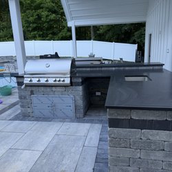 Great Oak Landscaping - Outdoor grill