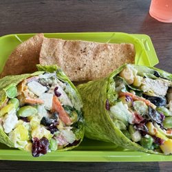 Salata - Wrap w/Chicken and Avocado Jalp Dressing