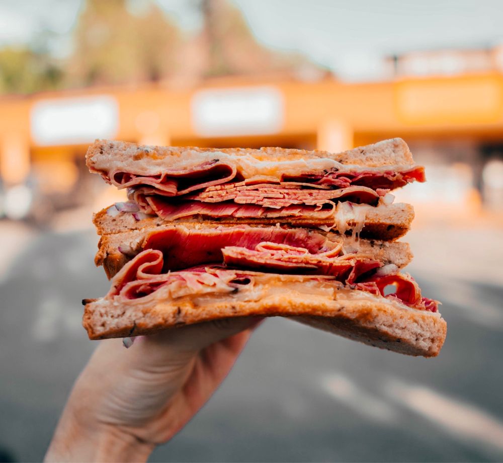 POM POM’S TEAHOUSE & SANDWICHERIA Updated September 2024 1125