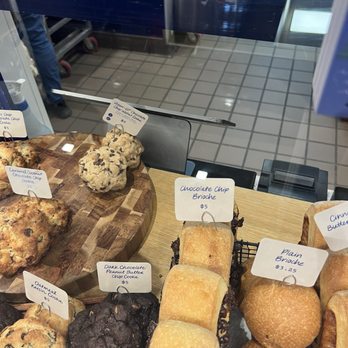 Levain Bakery - NoHo, NYC - Bakeries Near Me - New York, New York Levain Bakery - NoHo, NYC - Bakeries Near Me - New York, New York