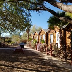 La Siesta Motel & RV Resort - Row of cabins
