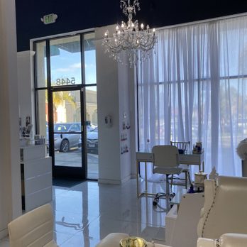 Sapphire Beauty Lounge - Inside - Nail Salons Near Me - Newark, California
