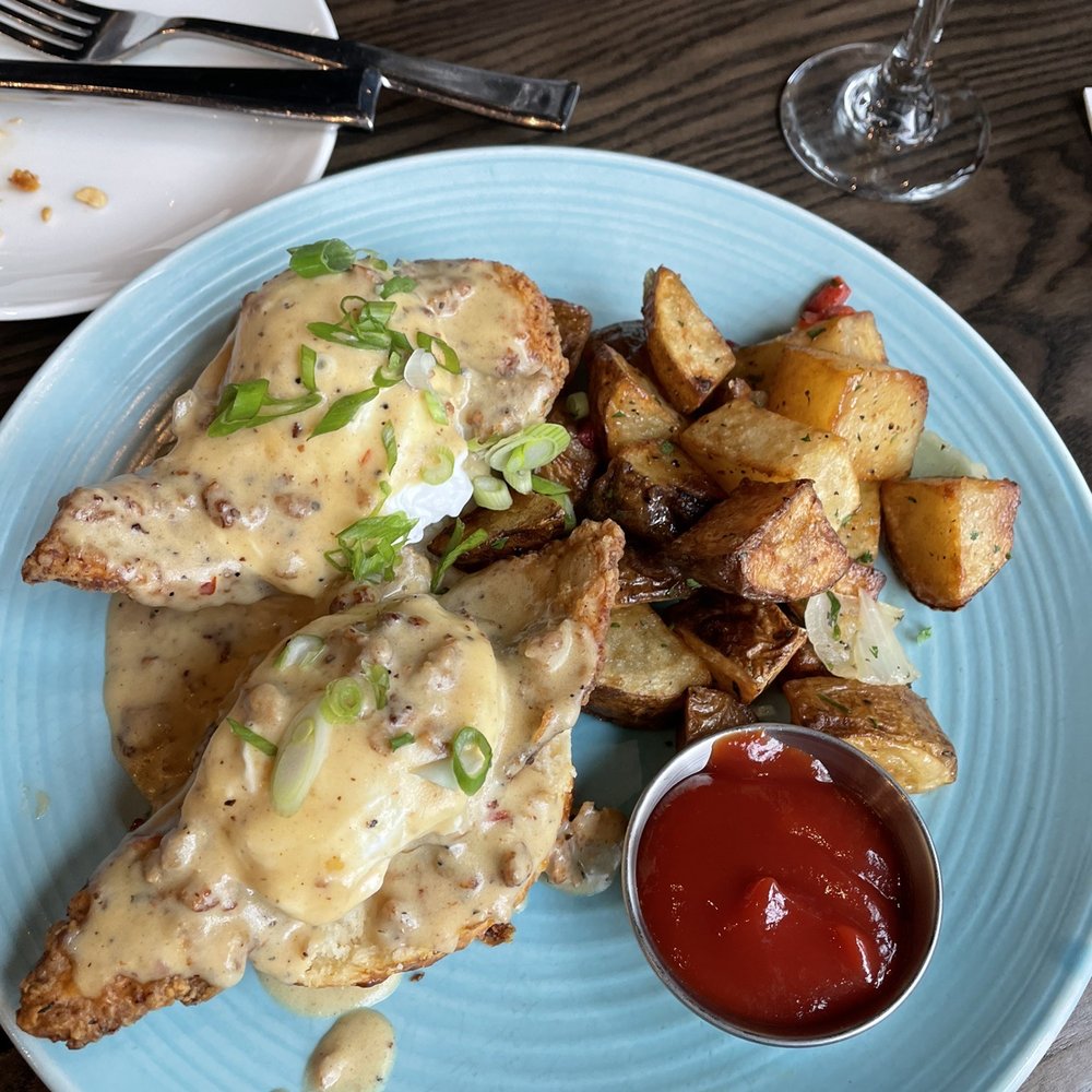 CIRCA at Navy Yard - Southern Chicken Benedict - American Near Me - Washington, DC, District of Columbia CIRCA at Navy Yard - Southern Chicken Benedict - American Near Me - Washington, DC, District of Columbia