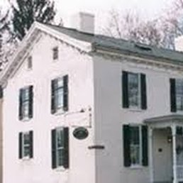 Exterior photo of Thomas Shepherd Inn - Shepherdstown, West Virginia Exterior photo of Thomas Shepherd Inn - Shepherdstown, West Virginia
