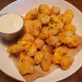 Craftsman Table & Tap - Carr Valley Cheese Curds - Gastropubs Near Me - Middleton, Wisconsin