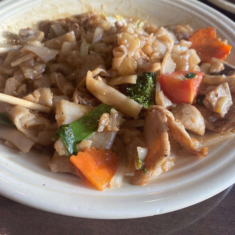 Thai Connection - Padd Kemau - Thai Near Me - Columbus, Indiana Thai Connection - Padd Kemau - Thai Near Me - Columbus, Indiana