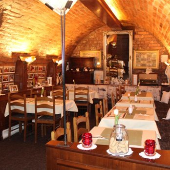Bacchus Keller Restaurant - Greek Near Me - Taucha, SN