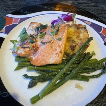 Anthony's Pier 66 - Salmon entree - Seafood Near Me - Seattle, Washington Anthony's Pier 66 - Salmon entree - Seafood Near Me - Seattle, Washington