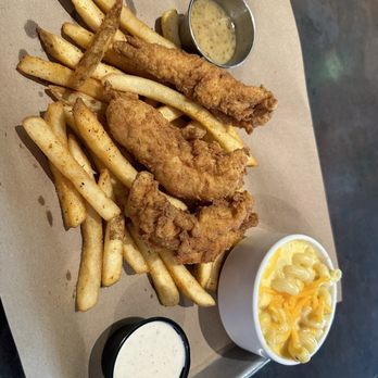 Tricky Fish - Chicken tender lunch special with mac and cheese instead of coleslaw - Seafood Near Me - Richardson, Texas Tricky Fish - Chicken tender lunch special with mac and cheese instead of coleslaw - Seafood Near Me - Richardson, Texas