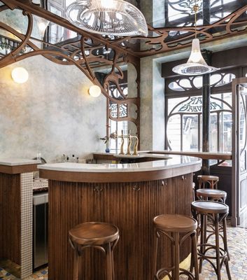 Bar Nouveau by null