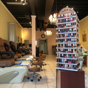 Elite Nails Spa & Salon - View from waiting area - Day Spas Near Me - Greensboro, North Carolina Elite Nails Spa & Salon - View from waiting area - Day Spas Near Me - Greensboro, North Carolina