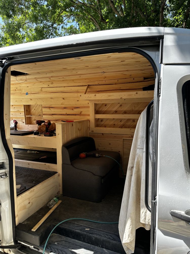 Slide of Meeks Home Improvement