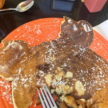 Ricks Blue Jay Cafe - Child's pancake overcooked on one side and burnt underneath - Italian Near Me - York, Maine