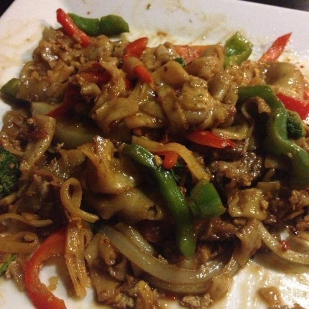 Thai Avenue - Drunken noodle - Thai Near Me - Allentown, Pennsylvania Thai Avenue - Drunken noodle - Thai Near Me - Allentown, Pennsylvania