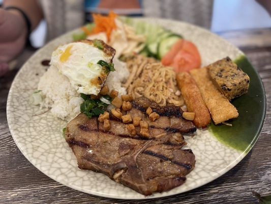 Bếp Nhà (Viet Kitchen) by null