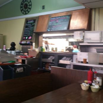 Weasie's Kitchen - This place is great you feel just like home. Good ole country cooking - Diners Near Me - Waynesboro, Virginia Weasie's Kitchen - This place is great you feel just like home. Good ole country cooking - Diners Near Me - Waynesboro, Virginia