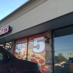 Little Caesars - Long line tonight. So much for hot and ready. Been waiting for over 5 mins.
