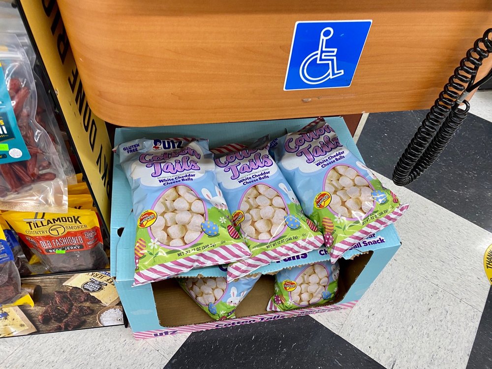 WILLAMINA IGA Updated September 2024 15 Photos 112 NW Main St, Willamina, Oregon Grocery