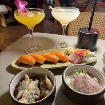 Paperfish Sushi - Happy hour: passion fruit martini, lychee martini, sashimi chef's selection, salmon nigiri, classic ceviche, and pork&shrimp gyoza - Japanese Near Me - Miami Beach, Florida Paperfish Sushi - Happy hour: passion fruit martini, lychee martini, sashimi chef's selection, salmon nigiri, classic ceviche, and pork&shrimp gyoza - Japanese Near Me - Miami Beach, Florida