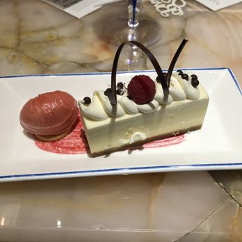 Lago - Cheesecake - Italian Near Me - Las Vegas, Nevada