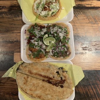 CDMX Street Food - 1 sope al pastor 2 taco asada 1 taco al pastor 1 taco de chorizo 1 quesadilla de huitlacoche 1 quesadilla de chicharrones - Food Trucks Near Me - Costa Mesa, California CDMX Street Food - 1 sope al pastor 2 taco asada 1 taco al pastor 1 taco de chorizo 1 quesadilla de huitlacoche 1 quesadilla de chicharrones - Food Trucks Near Me - Costa Mesa, California