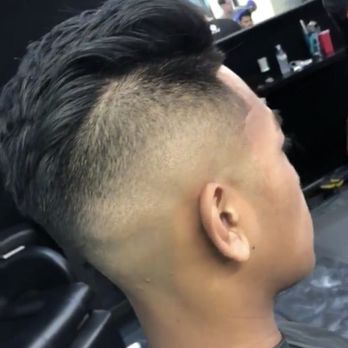 Razor Sharp Kutz Barber lounge - Barbers Near Me - Elk Grove, California Razor Sharp Kutz Barber lounge - Barbers Near Me - Elk Grove, California